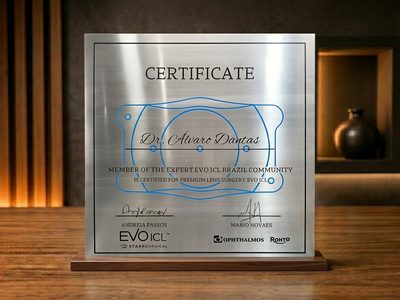 Placa de inauguração em aço inox para certificado de doutores
