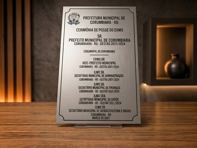 Placa de inauguração Prefeitura de Curumbiarã – cerimônia de posse