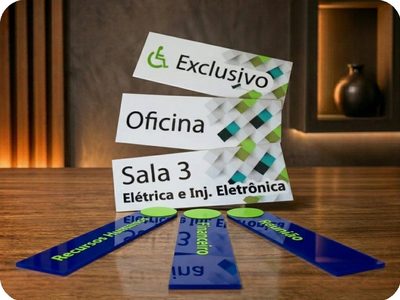 Placas de sinalização em acrílico, PS e ABS