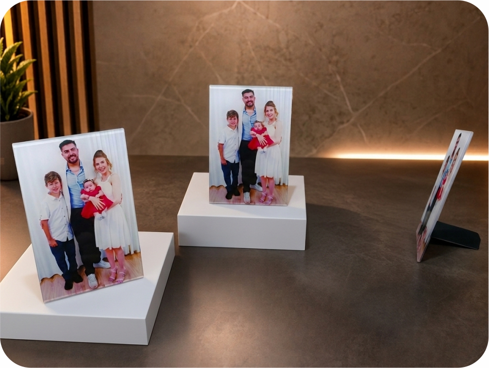 Porta-Retrato de Acrílico Personalizado com Impressão Fotográfica UV